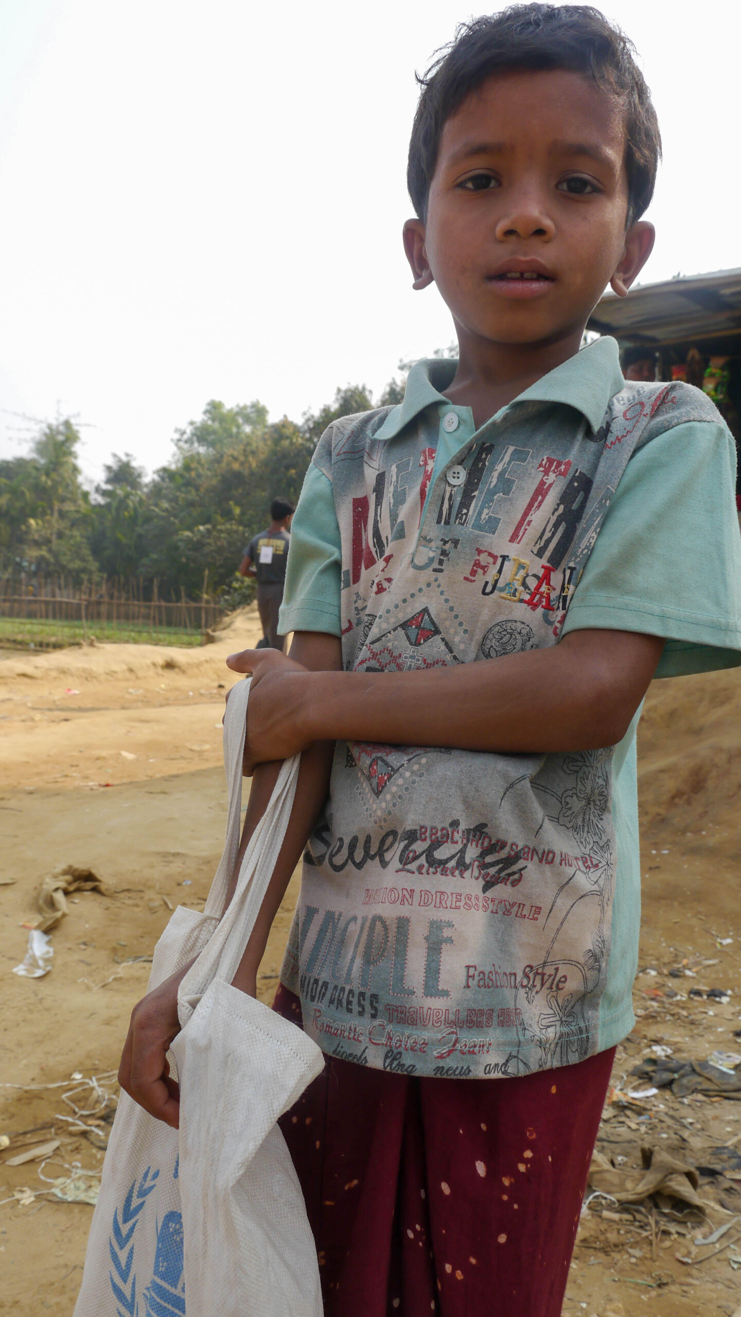 little rohingya kid